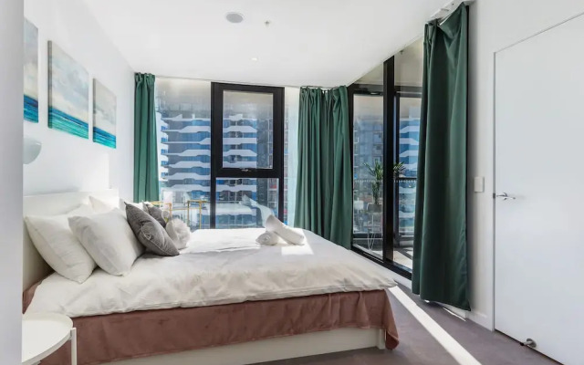 FV Dream 2 BED Apt+ Pool+ Free Parking Qfv211-16