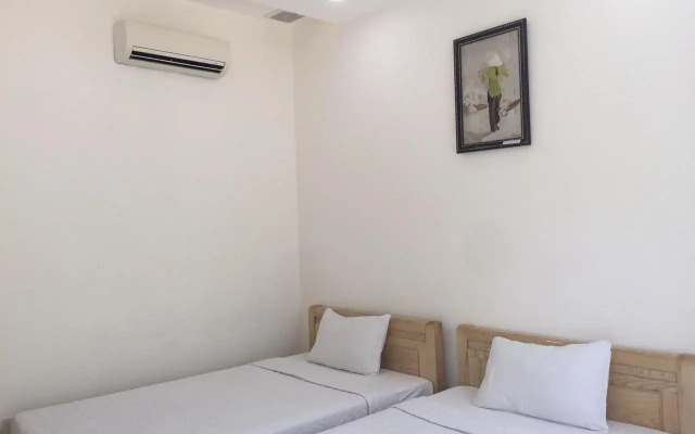 Hung Long Hotel