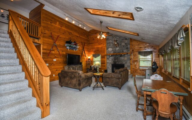 Hillside Retreat 4 Bedroom House