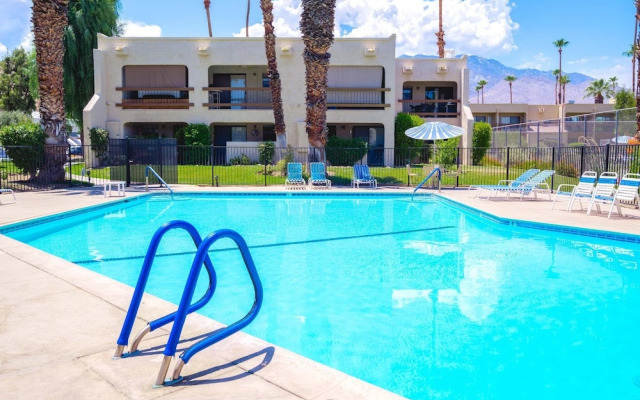 Par at Paradise in Palm Springs