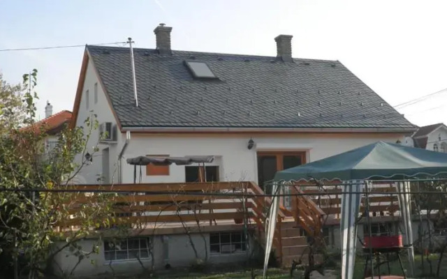 Strand Nyaralohaz Balatonfured