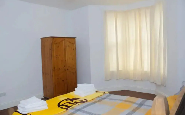 St James Apartment Iii