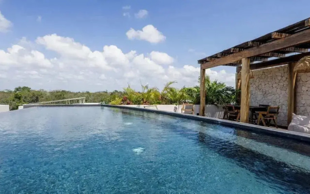 Hidden Gem With Private Pool and Rooftop Terrace