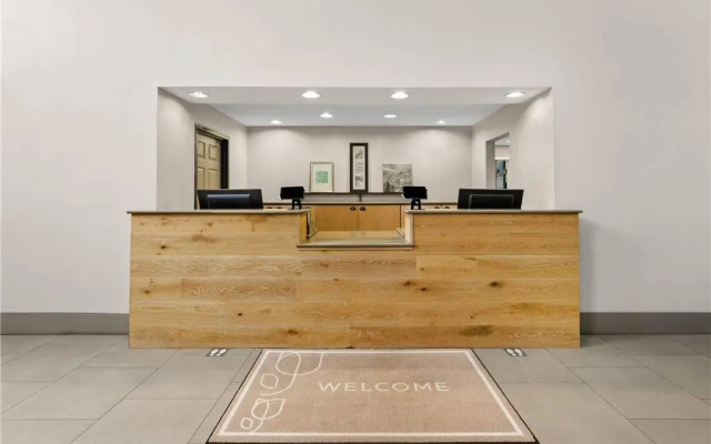 Country Inn & Suites by Radisson, Roanoke, VA