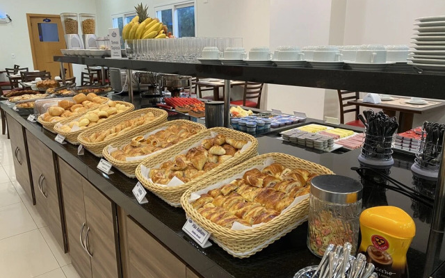 Hotel Tainá - Aeroporto Cuiabá