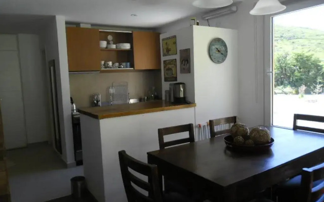 Duplex en la Base Del Cerro