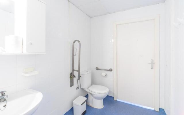 Residencia Universitaria Resa Lesseps