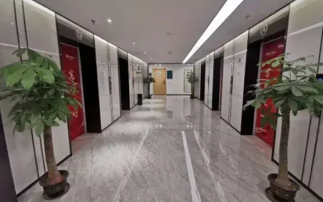 Ruisibao Internationality Apartment (Ganzhou Vientiane City)