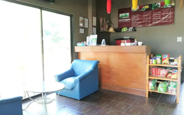 Laemsai Resort