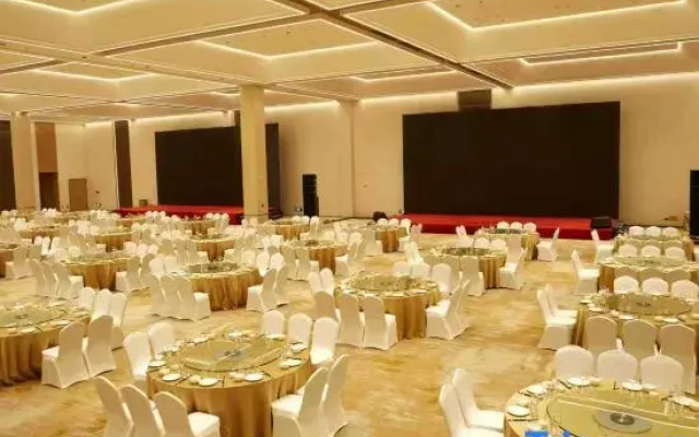 Jinglan Hotel Yinchuan Lanshan Valley