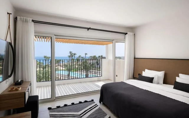 Serry Beach Resort