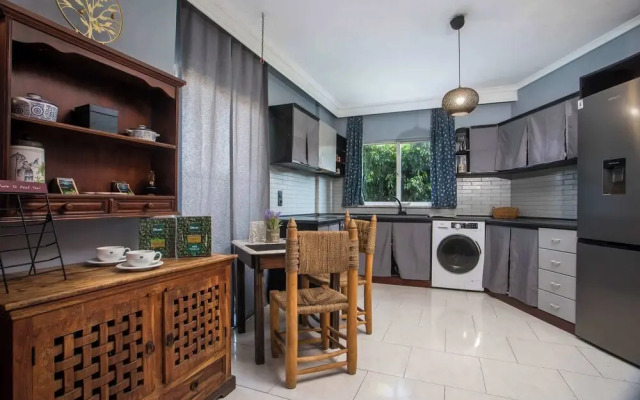 Villa Lilienne - Tranquil Escape With Private Garden Balcony