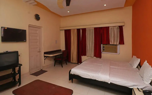 OYO Flagship 37028 Hotel Sheela