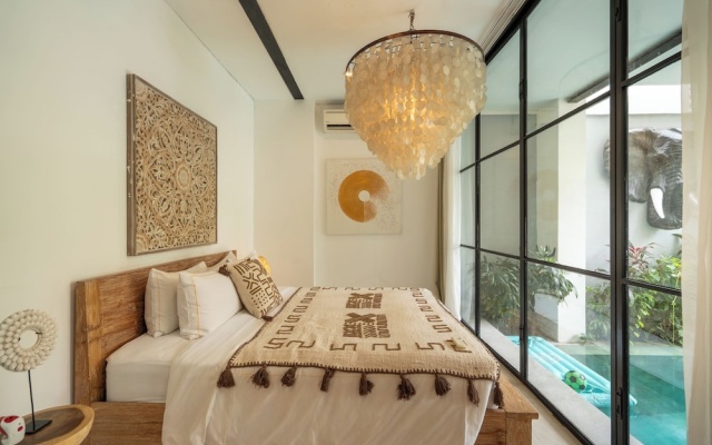 Maison Jolie Villa by Betterplace – Guest Rooms – Tibubeneng