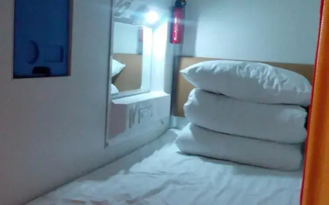 Xi'an Capsule Apartment