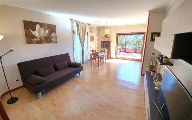 Terrace22 - Delizioso Attico Ben Collegato, 4 Persone