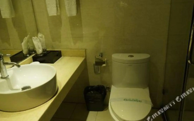 Yanshi Hotel