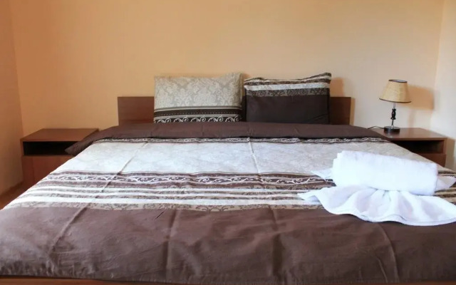 Semeen Hotel Han Dyavolski Vodi