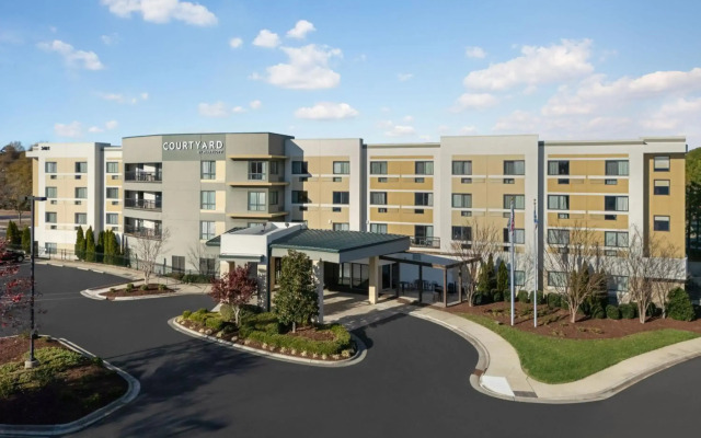 Courtyard by Marriott Raleigh North/Triangle Town Center