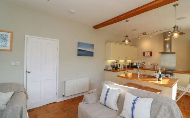 1 Bailey's Cottage