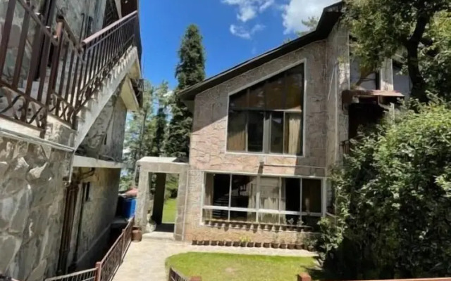 Montaña Villa Murree