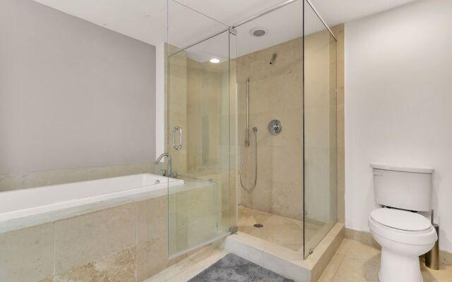 Majestic PH in Brickell-Top Amenities