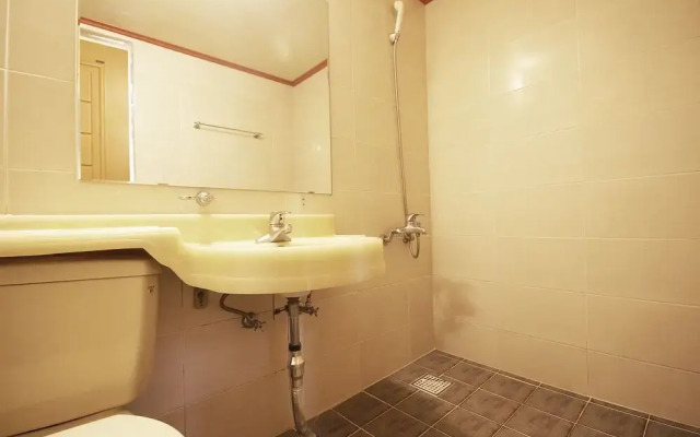 Mungyeong Arirang Hotel