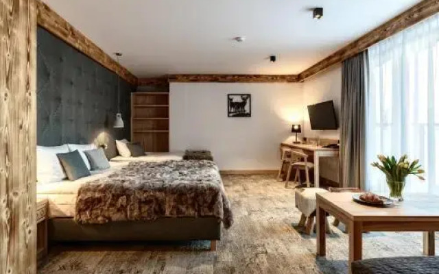 Hotel Litworowy Staw