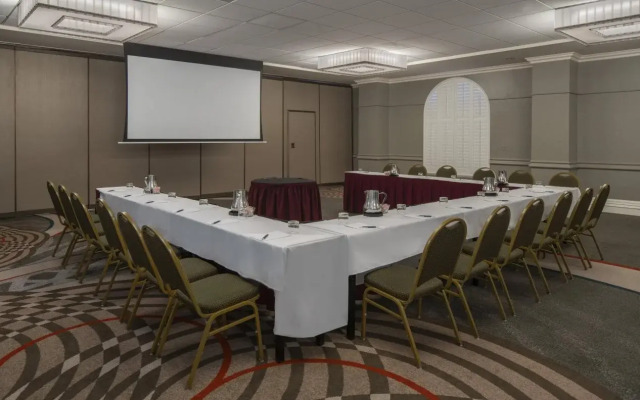 Sheraton Suites Fort Lauderdale at Cypress Creek