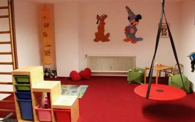 Foidl Pension