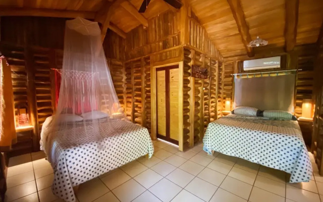 Cabañas Lamaite
