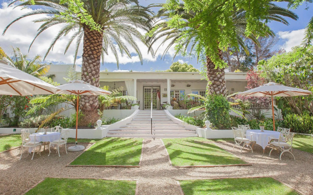 Villa Coloniale Schumacher Luxury Retreat