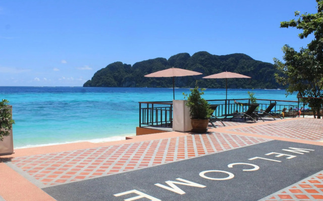 Phi Phi Long Beach Resort & Villa