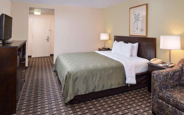 Quality Inn & Suites Montebello - Los Angeles