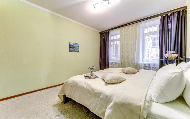 Веста на Фонтанке