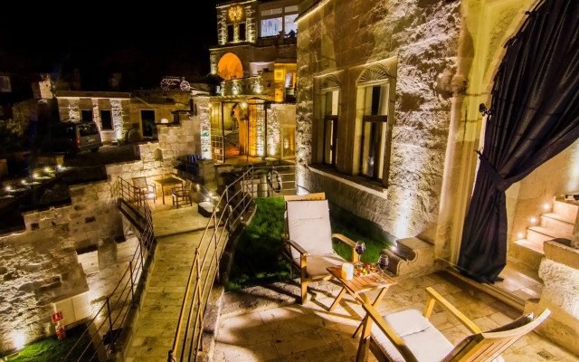 Azure Cave Suites