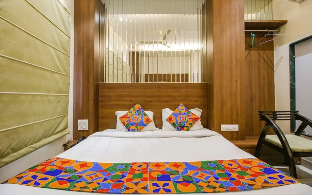 Fabhotel Royal Palace Ii