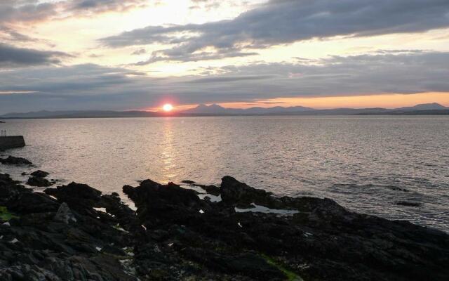 Port Charlotte Holidays