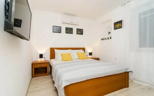 Apartment AB Batala