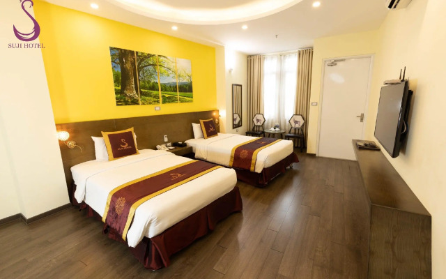 Suji Hotel