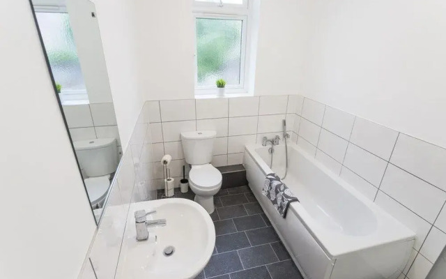Short Stay Bristol - Foster House