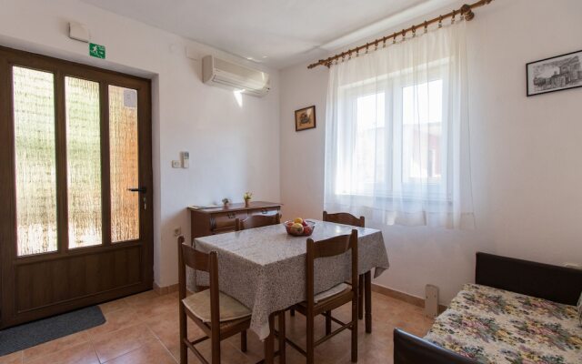 Apartments and Room Marija