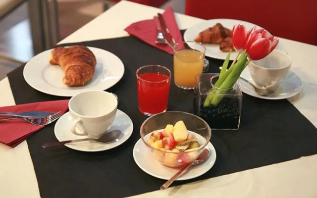 Hotel Zoello Je Suis