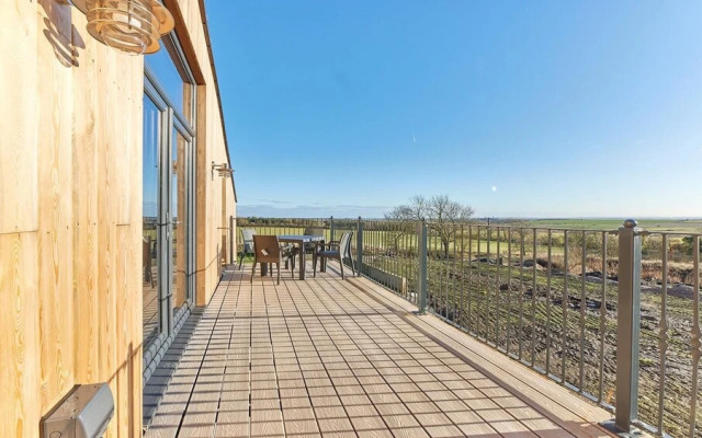 Host Stay The Gathering