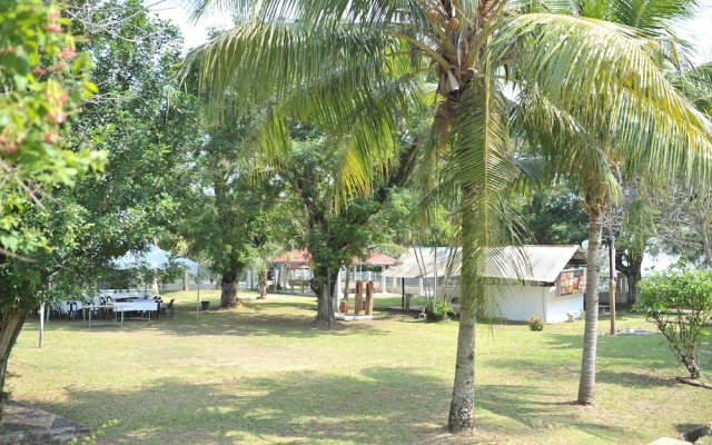 Green Town Hotels and Resorts