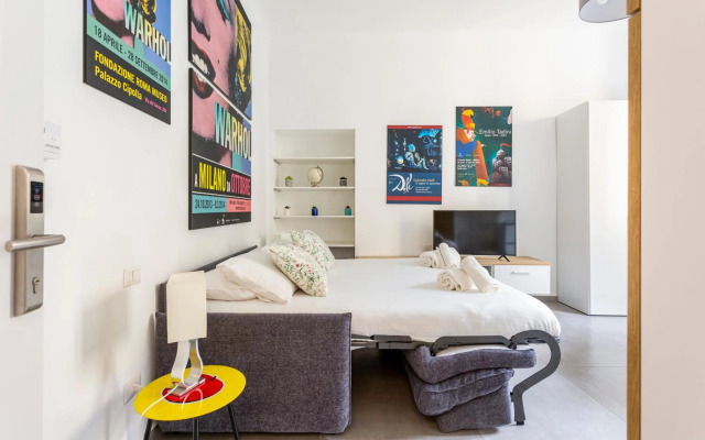 new studio apartment sauro orange