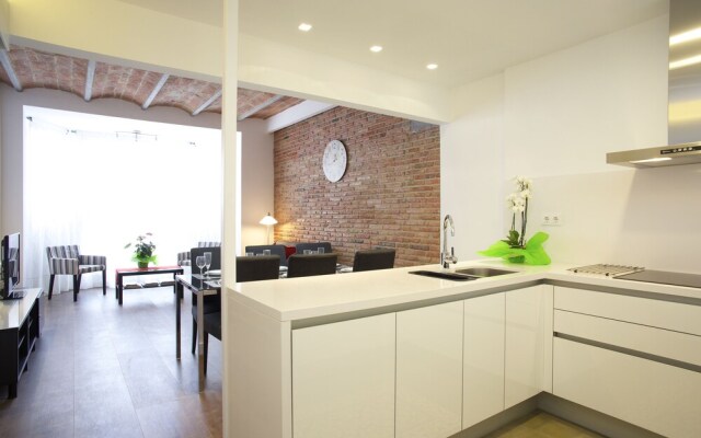 BarcelonaForRent Tucson Suites