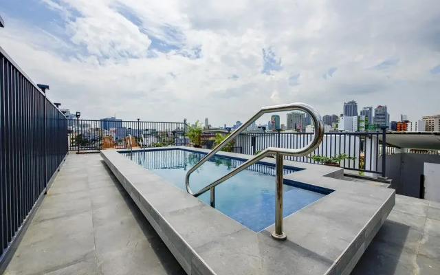 Super Capital O 232 Premium Nest Nano Suites Fort