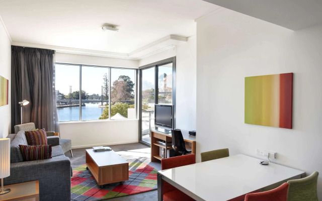 East Perth Suites Hotel