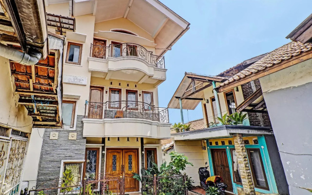 SPOT ON 91468 Pondok Shofa Mc Syariah